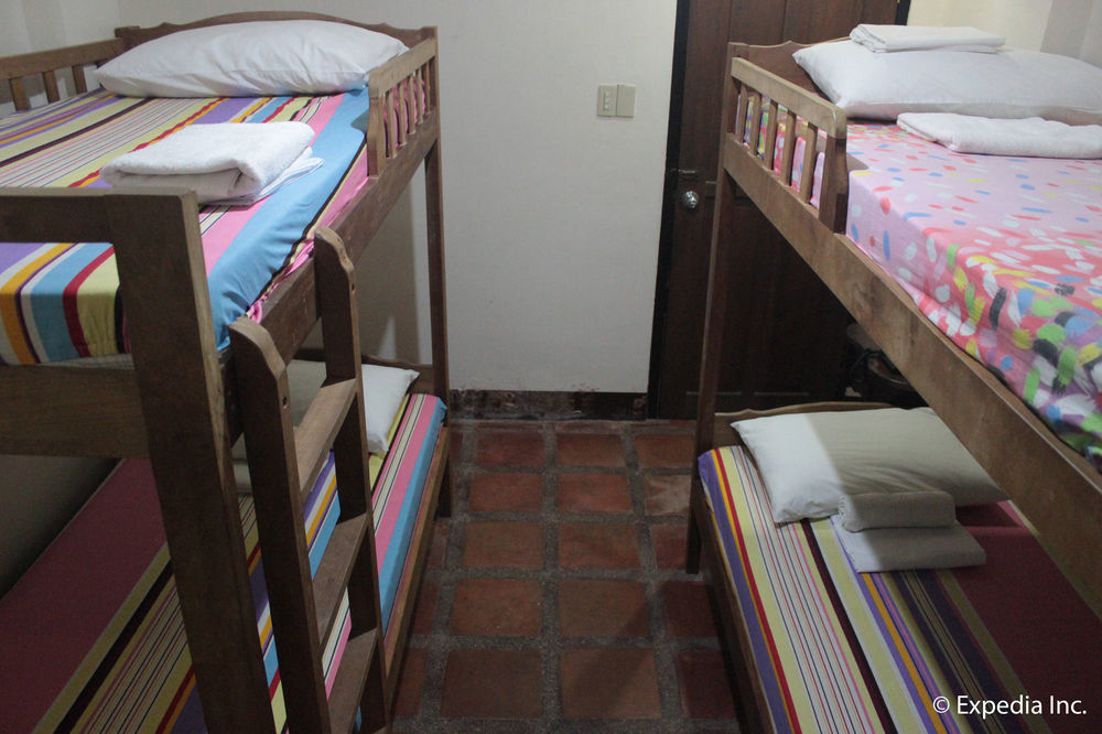 Grand Octagon Resort Laoag Extérieur photo