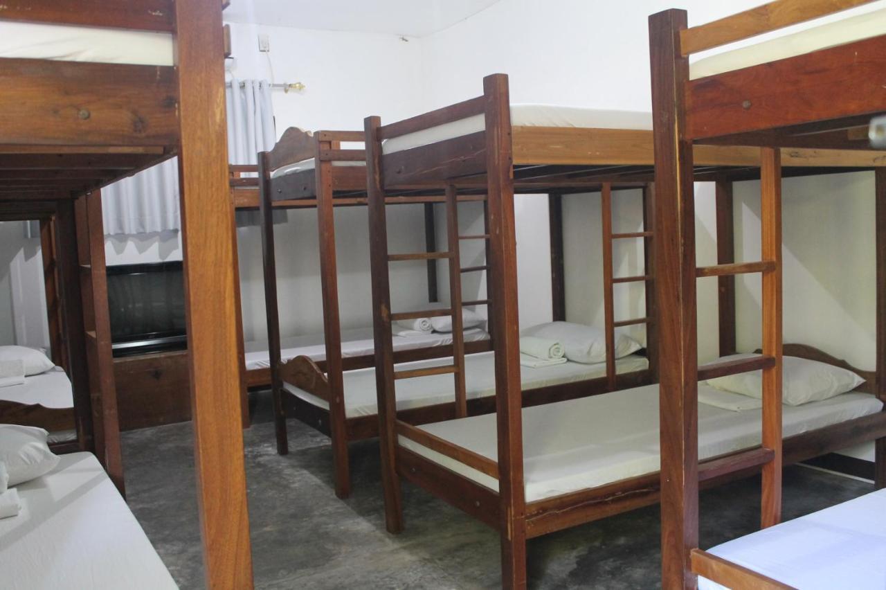 Grand Octagon Resort Laoag Extérieur photo